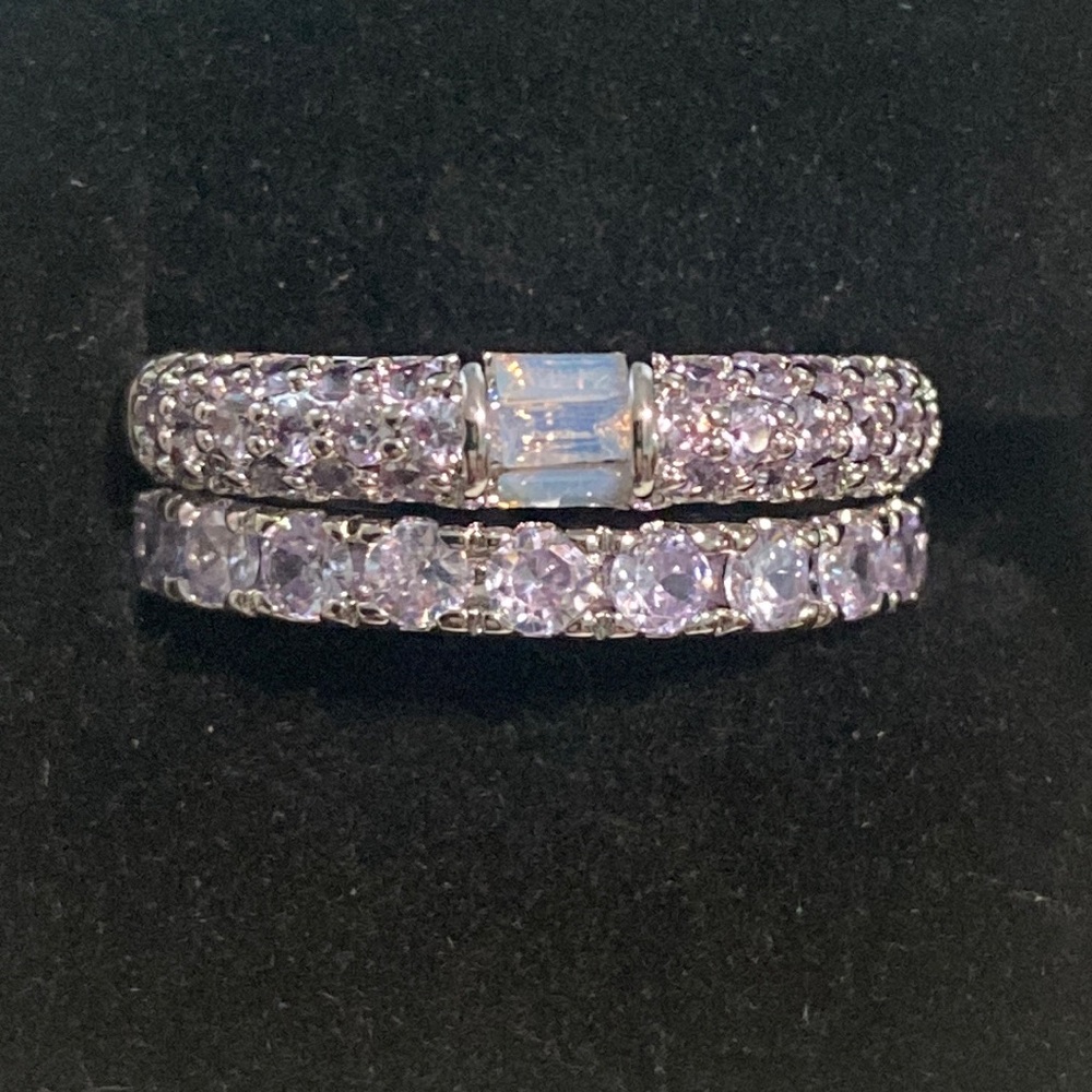 Bomb party ring size 6